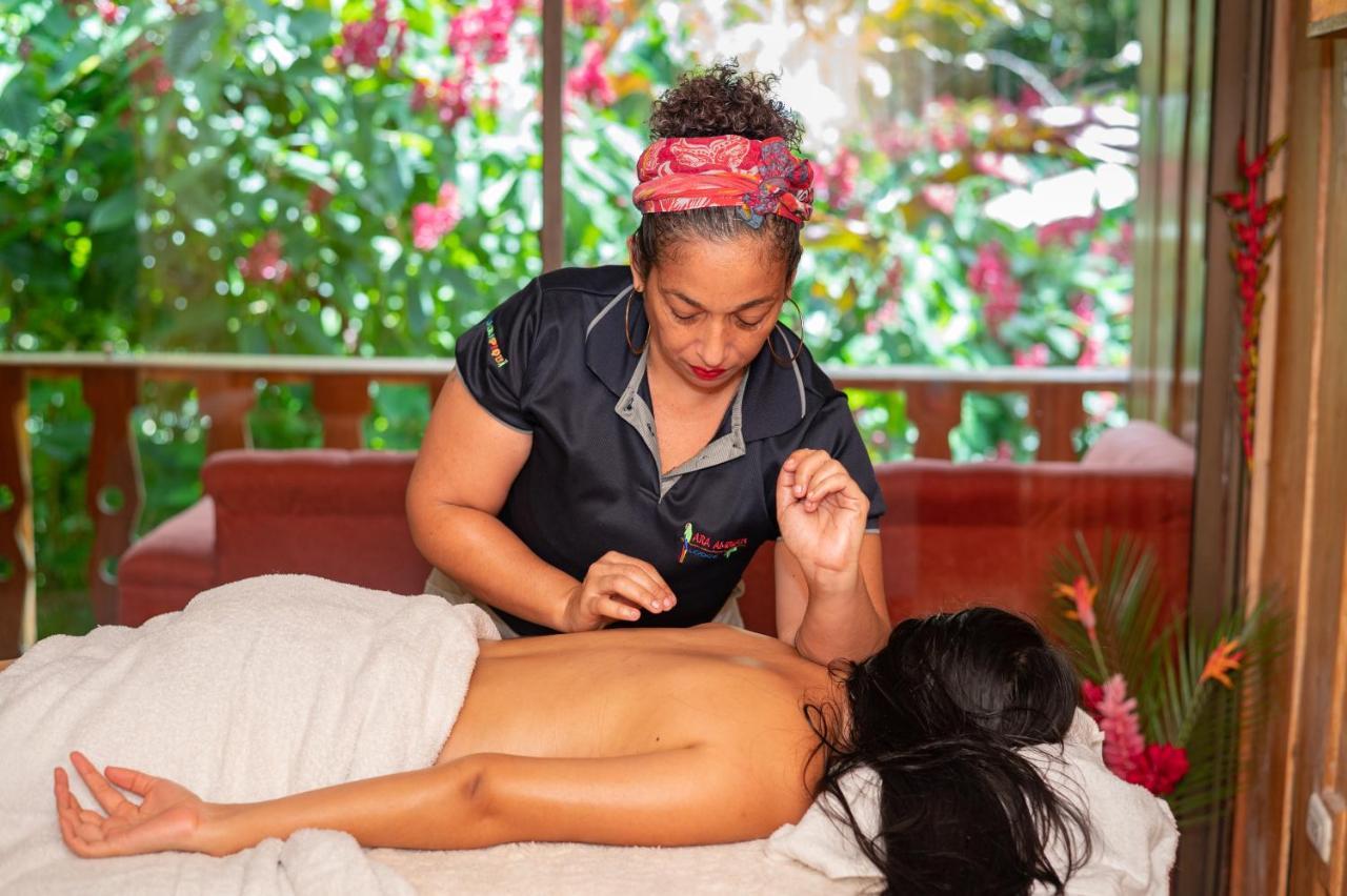 Ara Ambigua Lodge Sarapiqui Ngoại thất bức ảnh