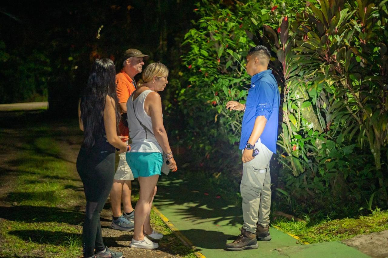 Ara Ambigua Lodge Sarapiqui Ngoại thất bức ảnh