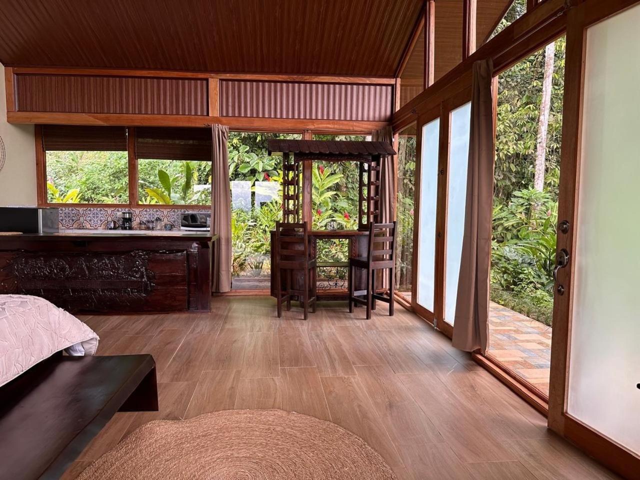 Ara Ambigua Lodge Sarapiqui Ngoại thất bức ảnh